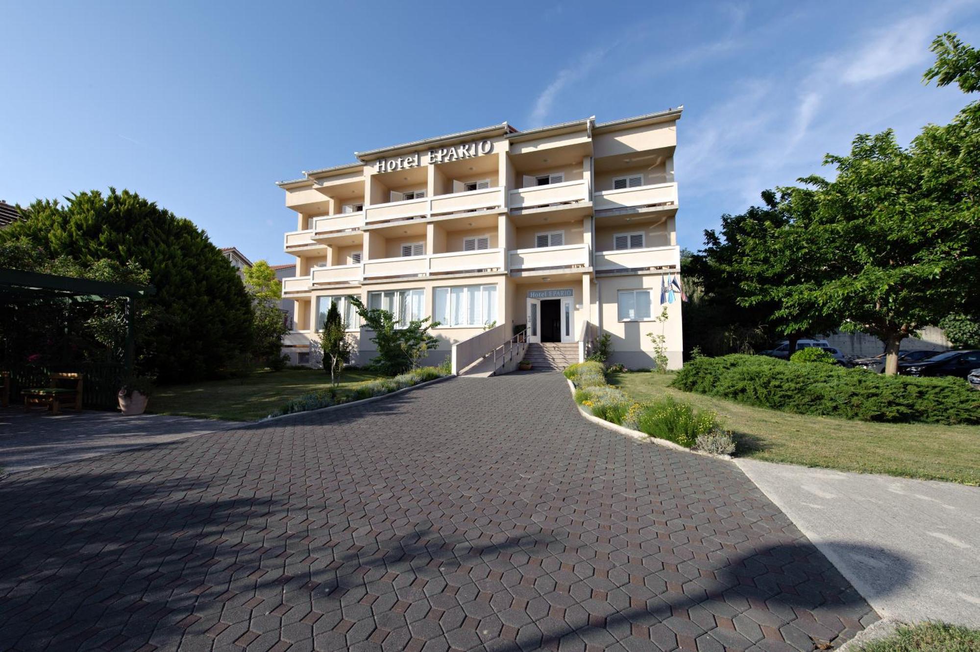 Hotel Epario Lopar Exteriör bild